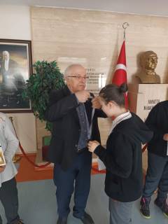 Evrensel Kolej